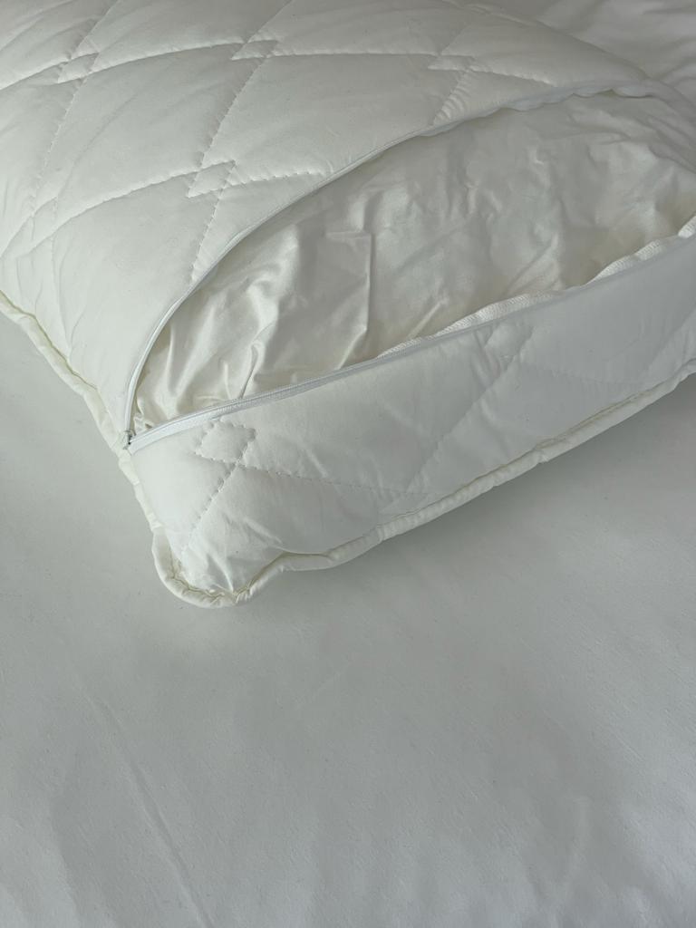 AD hotelska oprema Štepani jastuk sa dodatnom navlakom 60 x 80 cm slika proizvoda