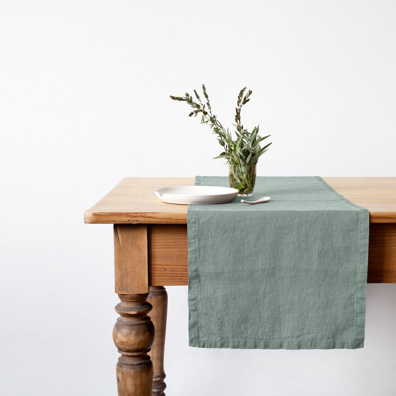 Lanena traka za stol – zelena – 40 x 150
